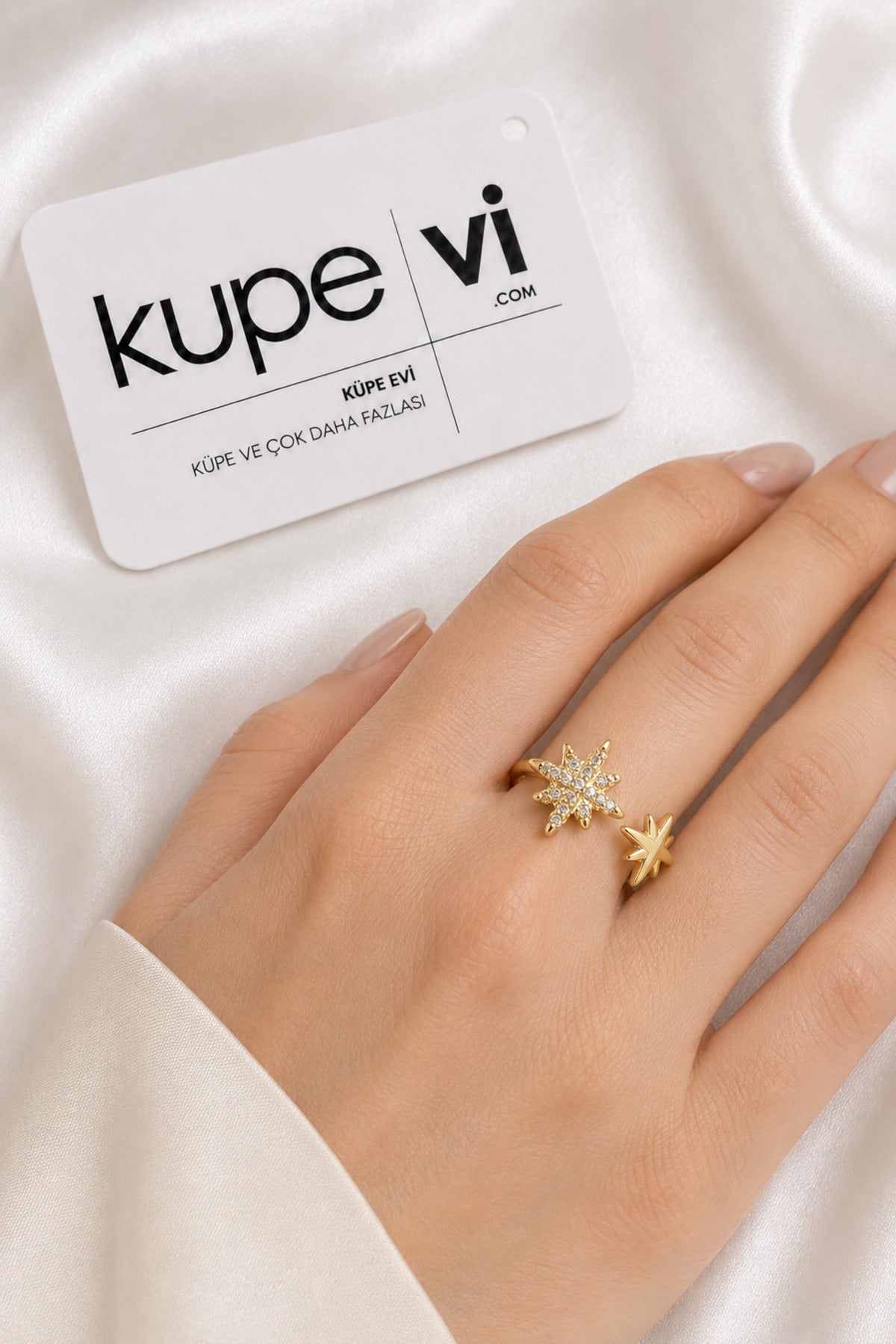 14K Altın Kaplama Zirkon Taşlı Kadın Çelik Yüzük – Ayarlanabilir – Kararmaya Dayanıklı – VIP Kalite | Xuping - ürün görseli