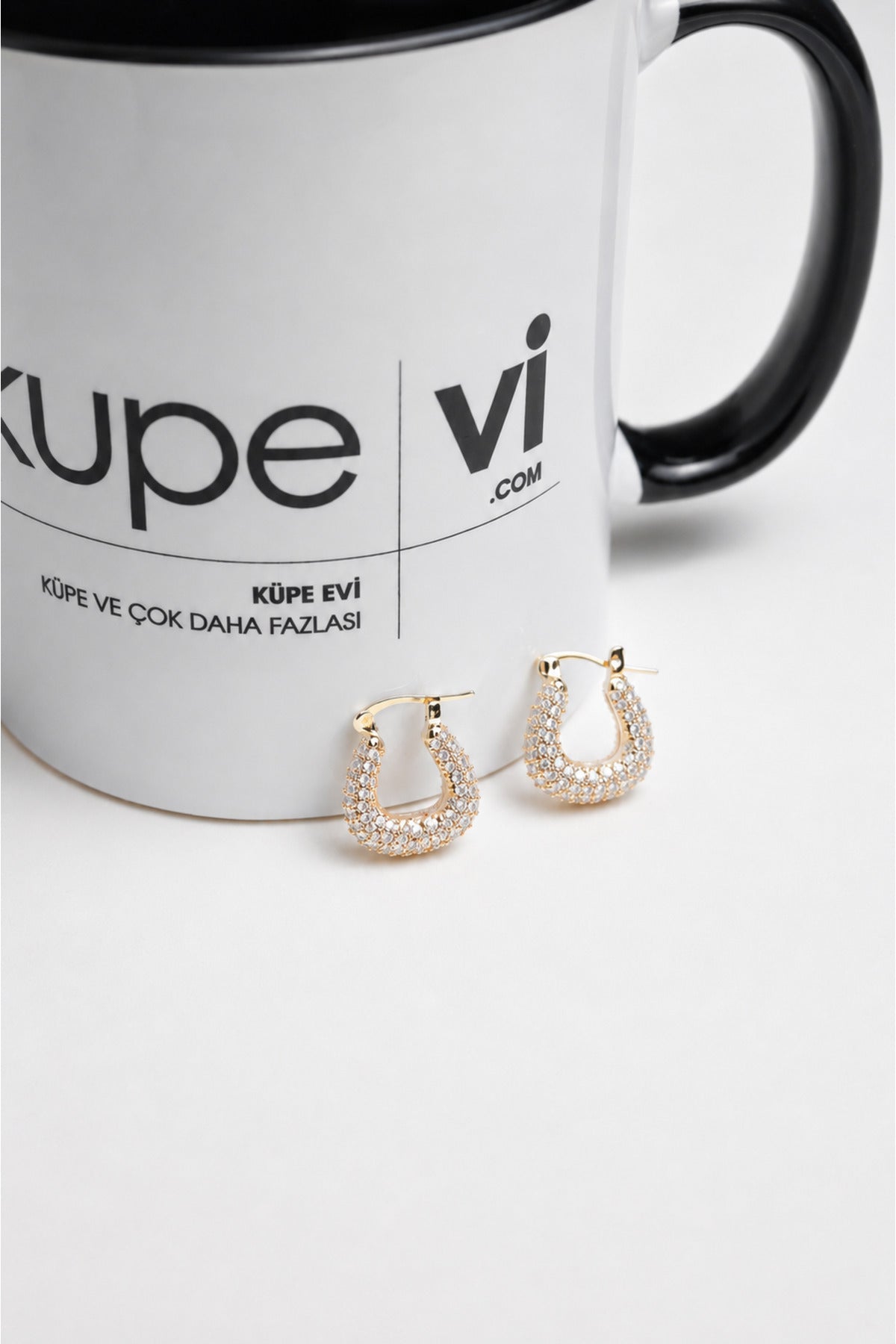 14 Ayar Altın Kaplama Zirkon Taşlı Oval Kadın Küpe | Xuping | Aura Collection